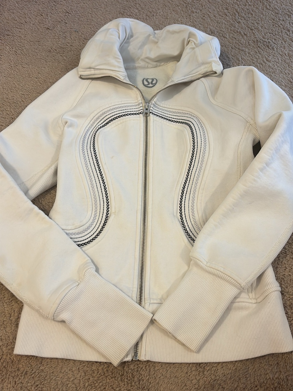 Women's White Zip-Up Athletic Jacket with Decorative Stitching Lululemon